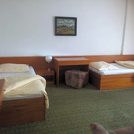 Hotel Bestar 4*