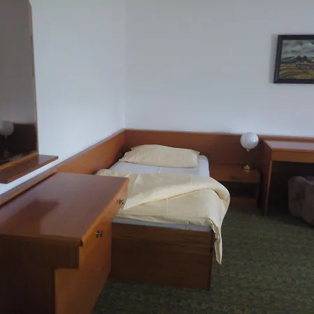 Hotel Bestar 4*